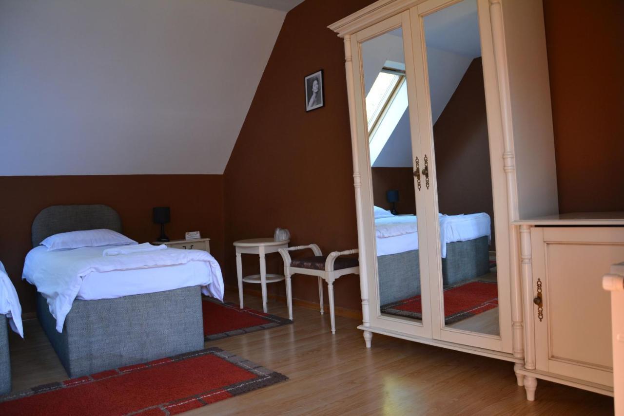 Cristian Inn Экстерьер фото