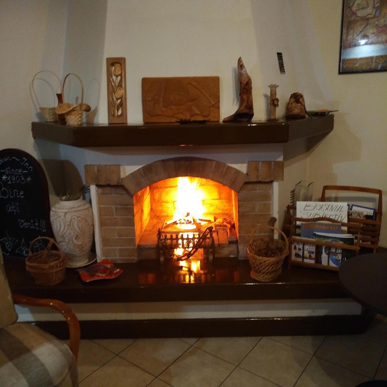 Cristian Inn Экстерьер фото