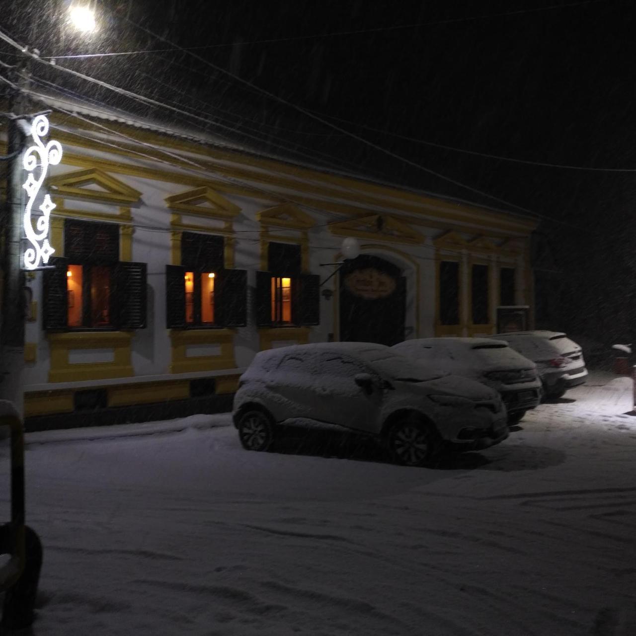 Cristian Inn Экстерьер фото