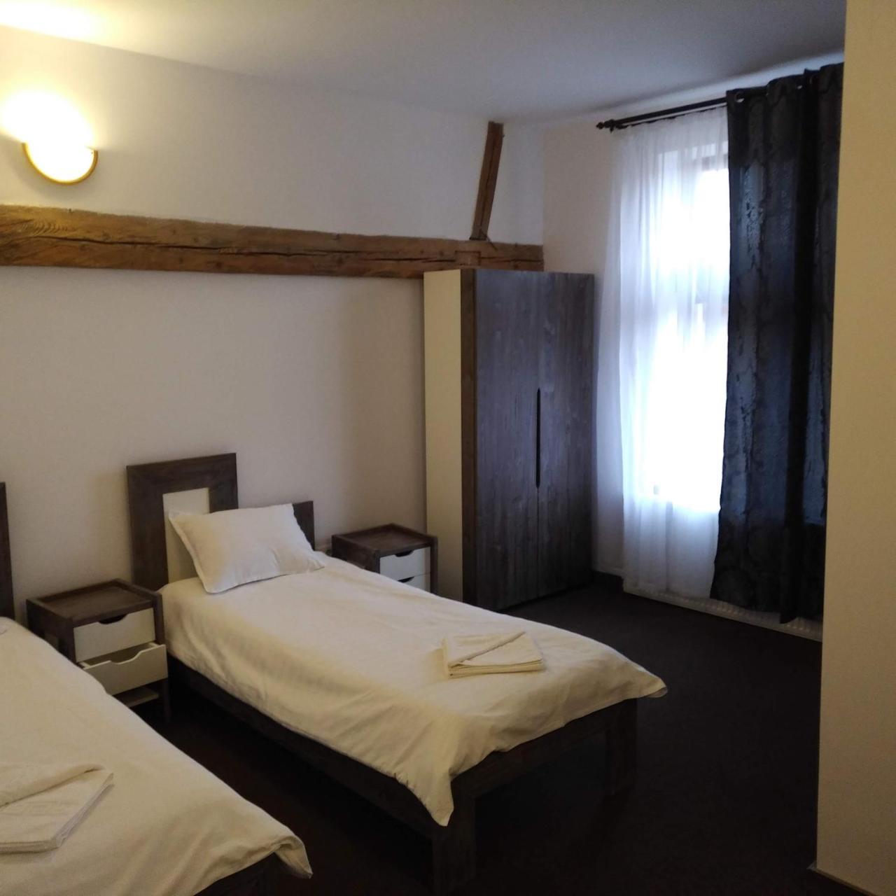 Cristian Inn Экстерьер фото